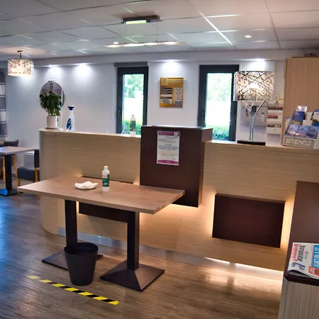 Contact Restaurant La Chaumiere Entre Orgeval Et Flins A13 Sortie 8 2* Les Mureaux