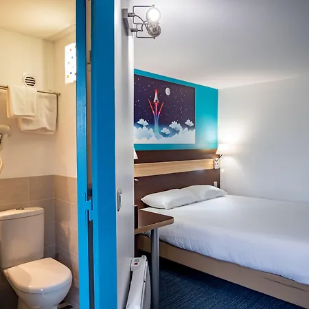 Hotel Contact Restaurant La Chaumiere Entre Orgeval Et Flins A13 Sortie 8 Les Mureaux