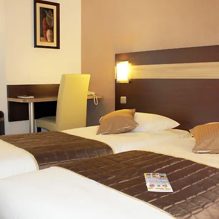 Contact Restaurant La Chaumiere Entre Orgeval Et Flins A13 Sortie 8 Hotel